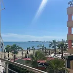 H&g Seaview Apartamento Durrës