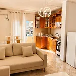 H&g Seaview Apartamento Durrës