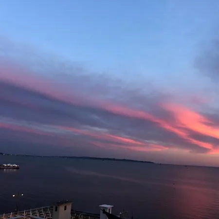 H&g Seaview Apartment Durrës